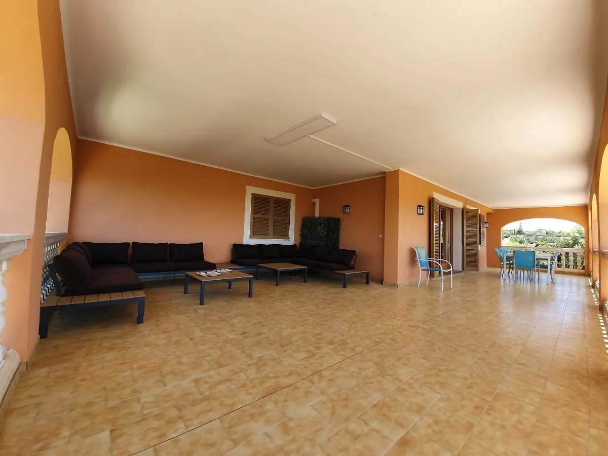 Ca'N Roser La Cabaneta